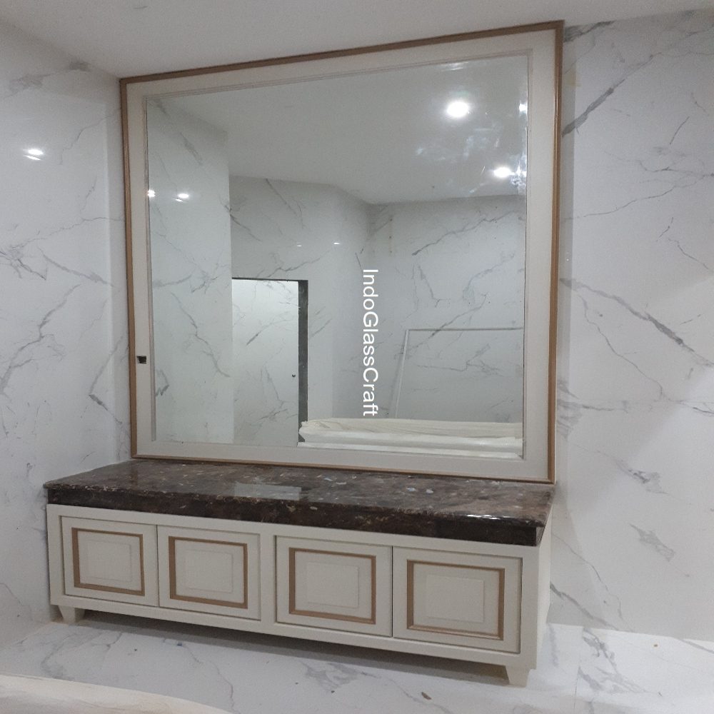 Bm 002024 Cermin Dinding Bevel Kamar Mandi Besar Hotel Di Semarang Indo Glass Craft