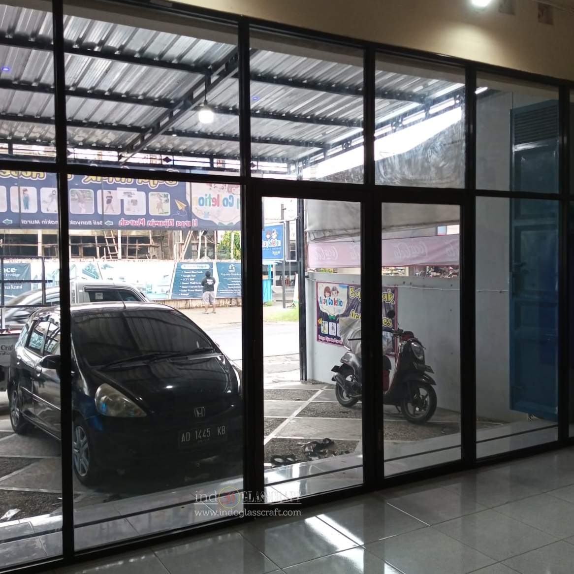 Partisi Aluminium Pintu